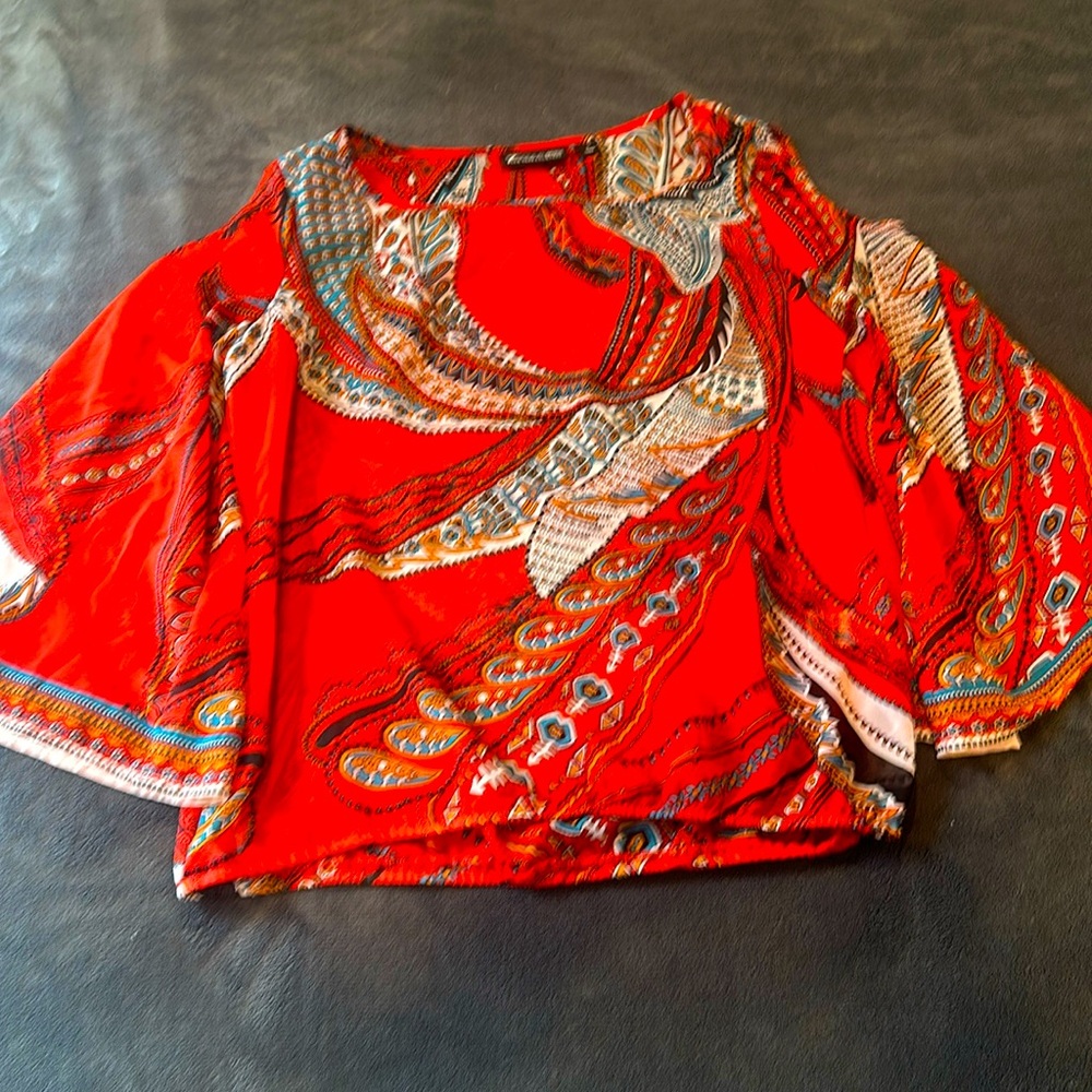 New York and Co. Red dark floral sheer top, small.